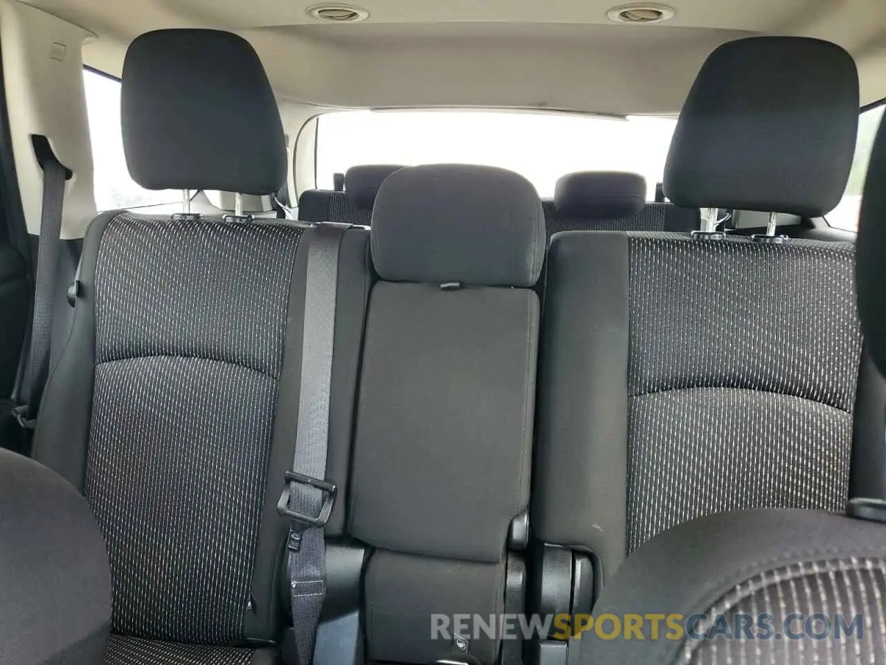 10 Photograph of a damaged car 3C4PDCAB5LT273771 DODGE JOURNEY 2020