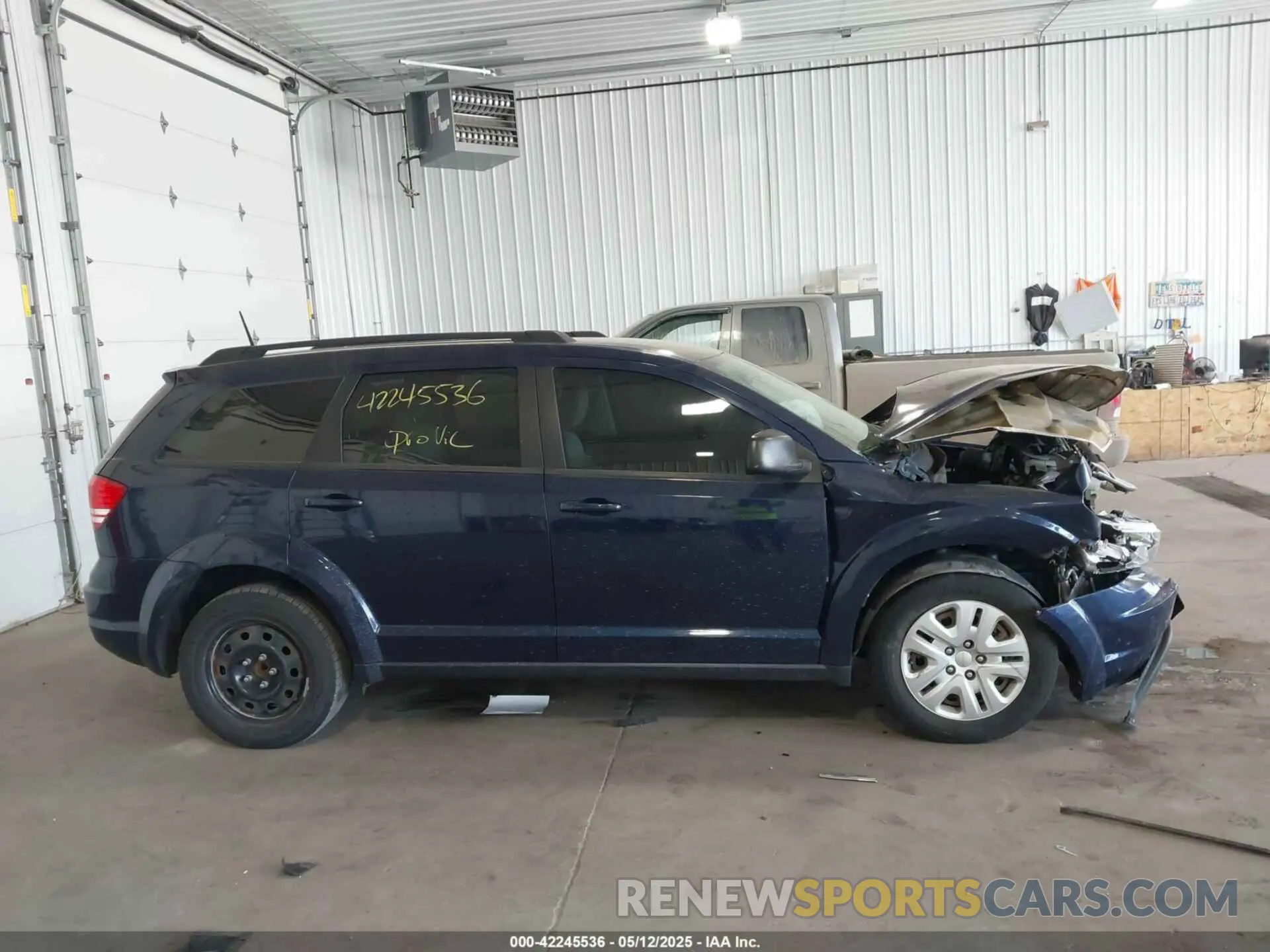 13 Photograph of a damaged car 3C4PDCAB6LT182928 DODGE JOURNEY 2020