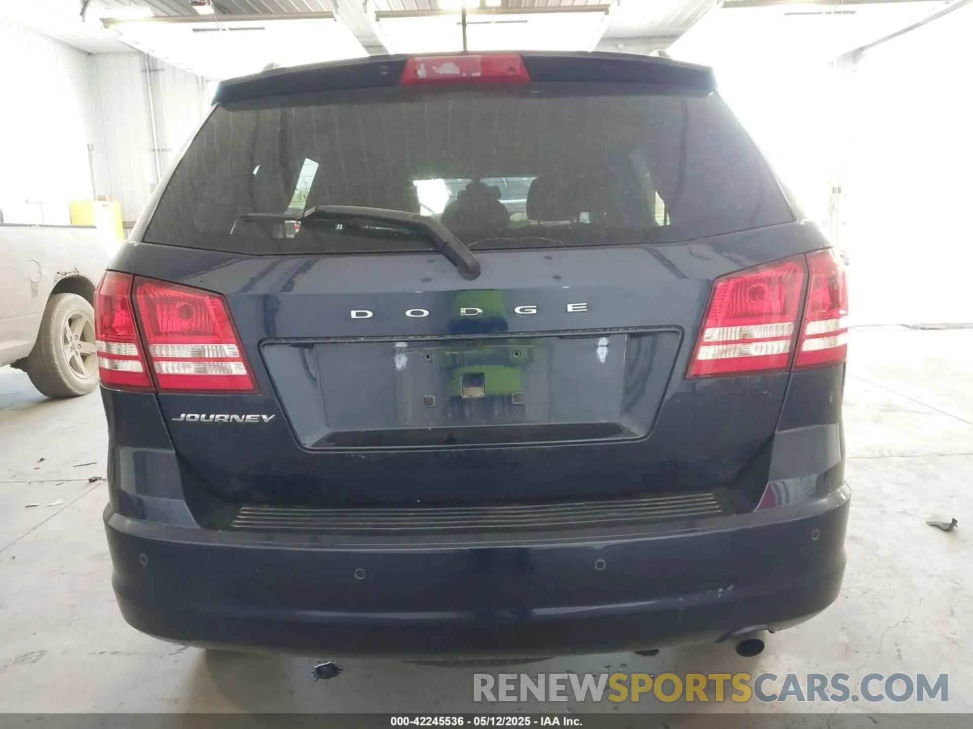 16 Photograph of a damaged car 3C4PDCAB6LT182928 DODGE JOURNEY 2020