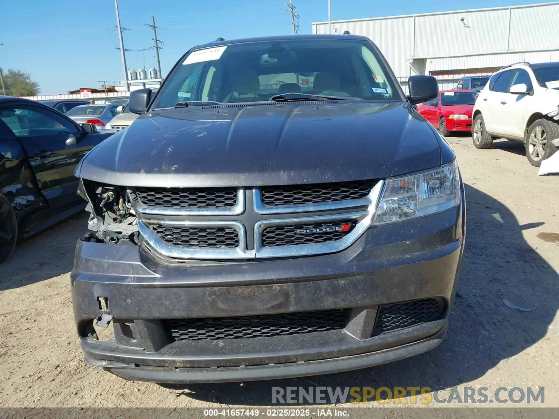12 Photograph of a damaged car 3C4PDCAB6LT183030 DODGE JOURNEY 2020