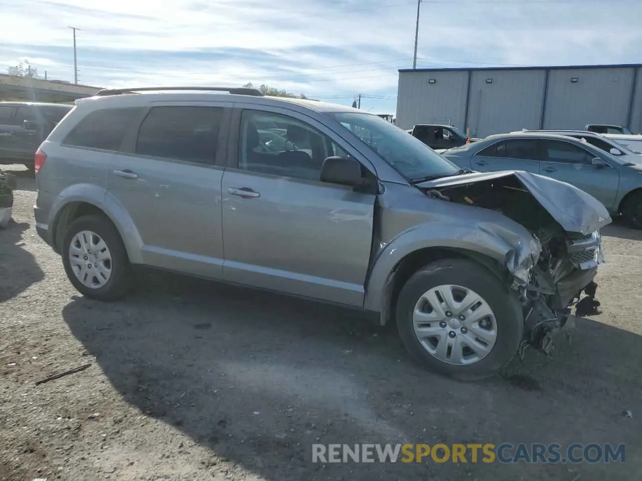 4 Photograph of a damaged car 3C4PDCAB6LT259264 DODGE JOURNEY 2020