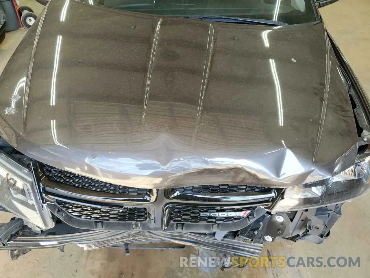 13 Photograph of a damaged car 3C4PDCAB6LT278672 DODGE JOURNEY 2020