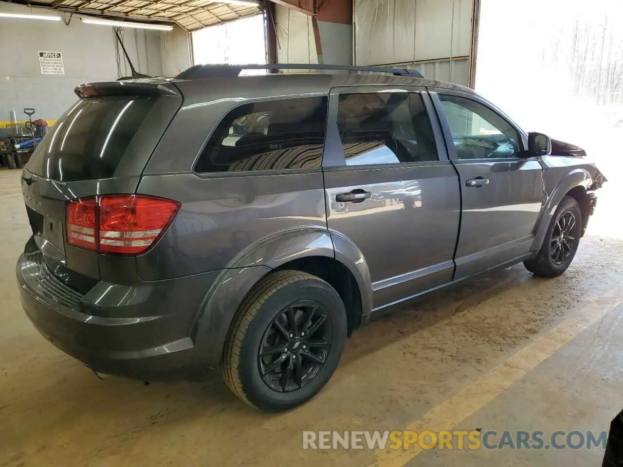 3 Photograph of a damaged car 3C4PDCAB6LT278672 DODGE JOURNEY 2020