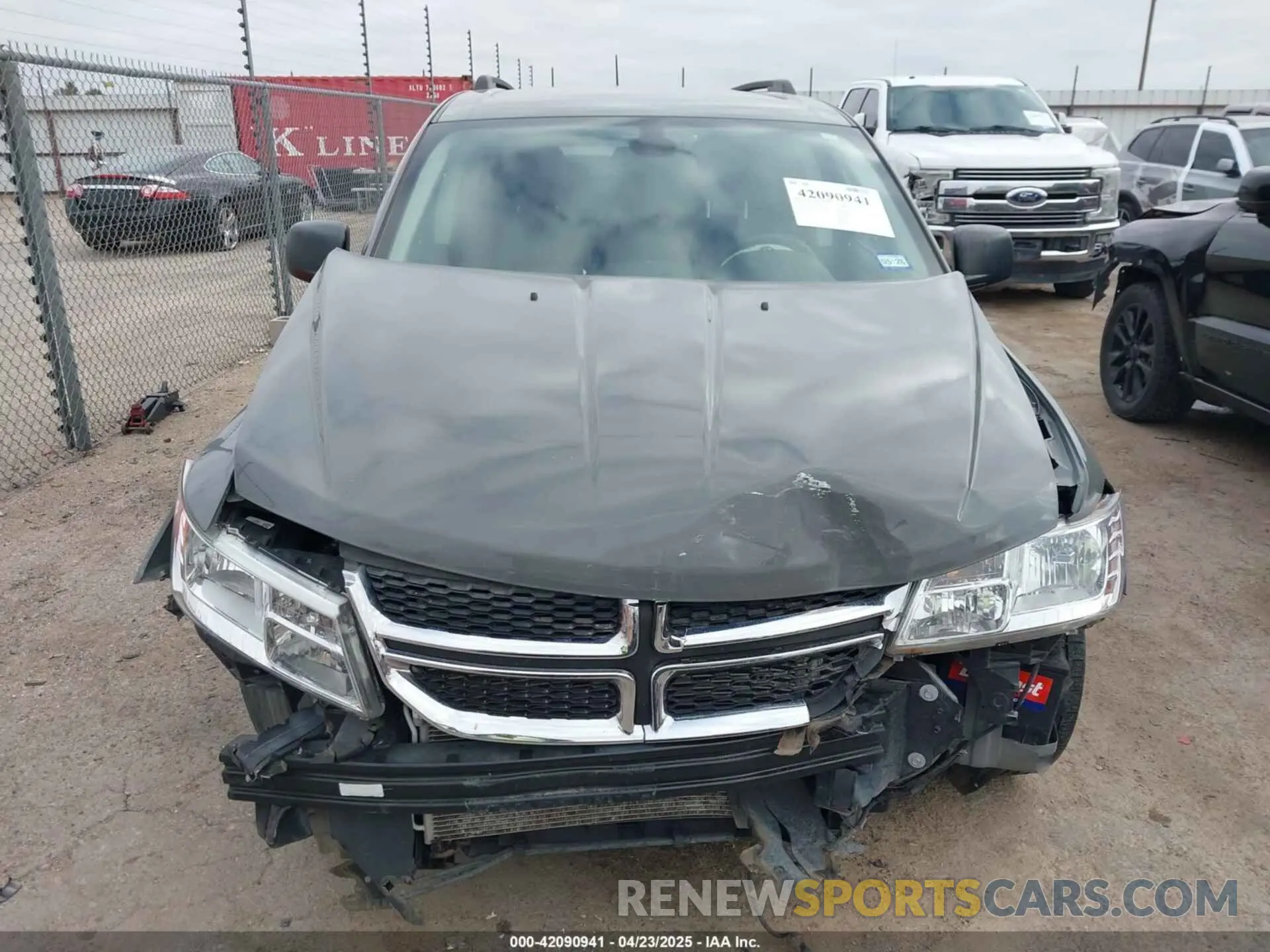 13 Photograph of a damaged car 3C4PDCAB7LT220716 DODGE JOURNEY 2020