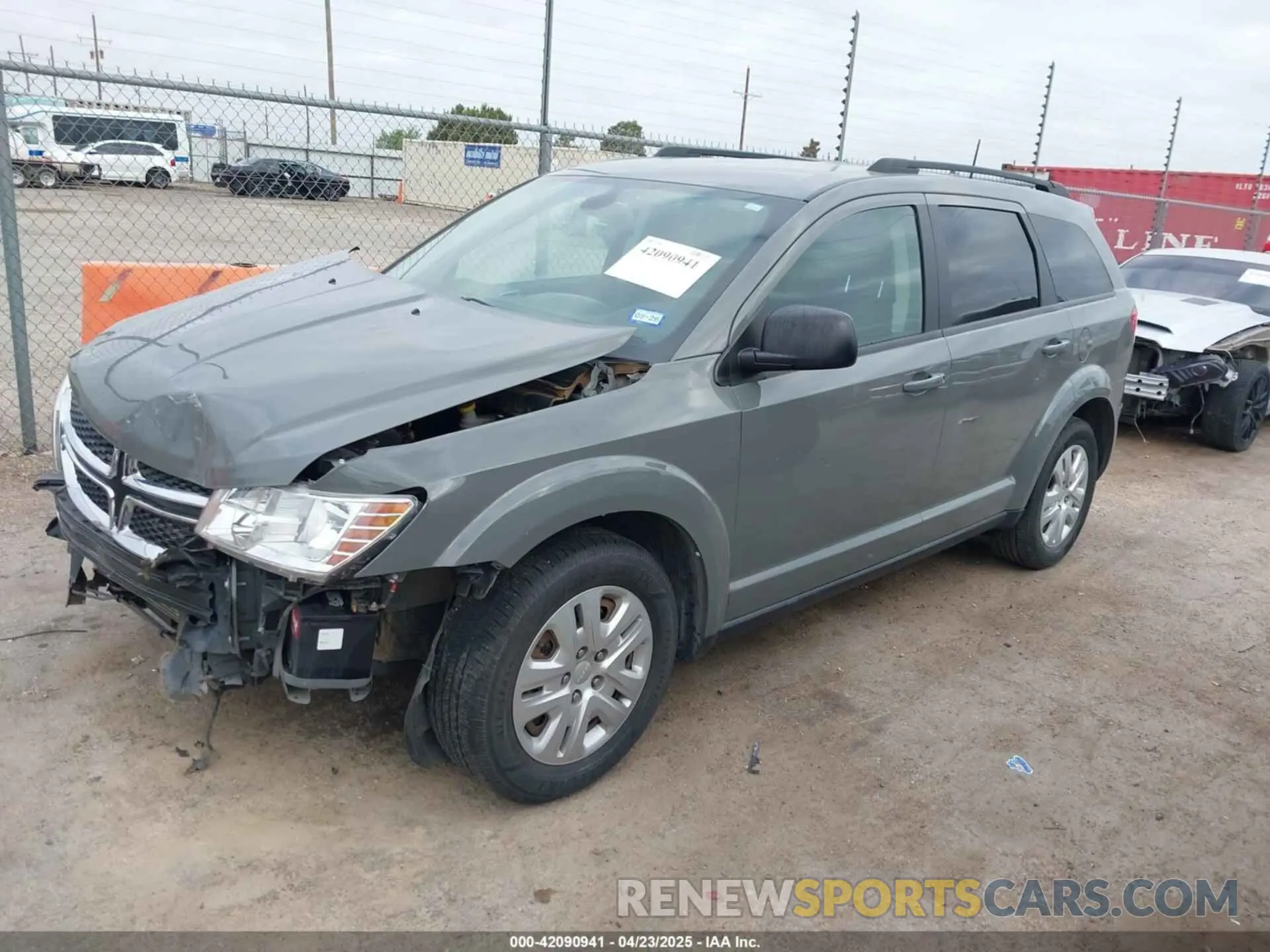 2 Photograph of a damaged car 3C4PDCAB7LT220716 DODGE JOURNEY 2020