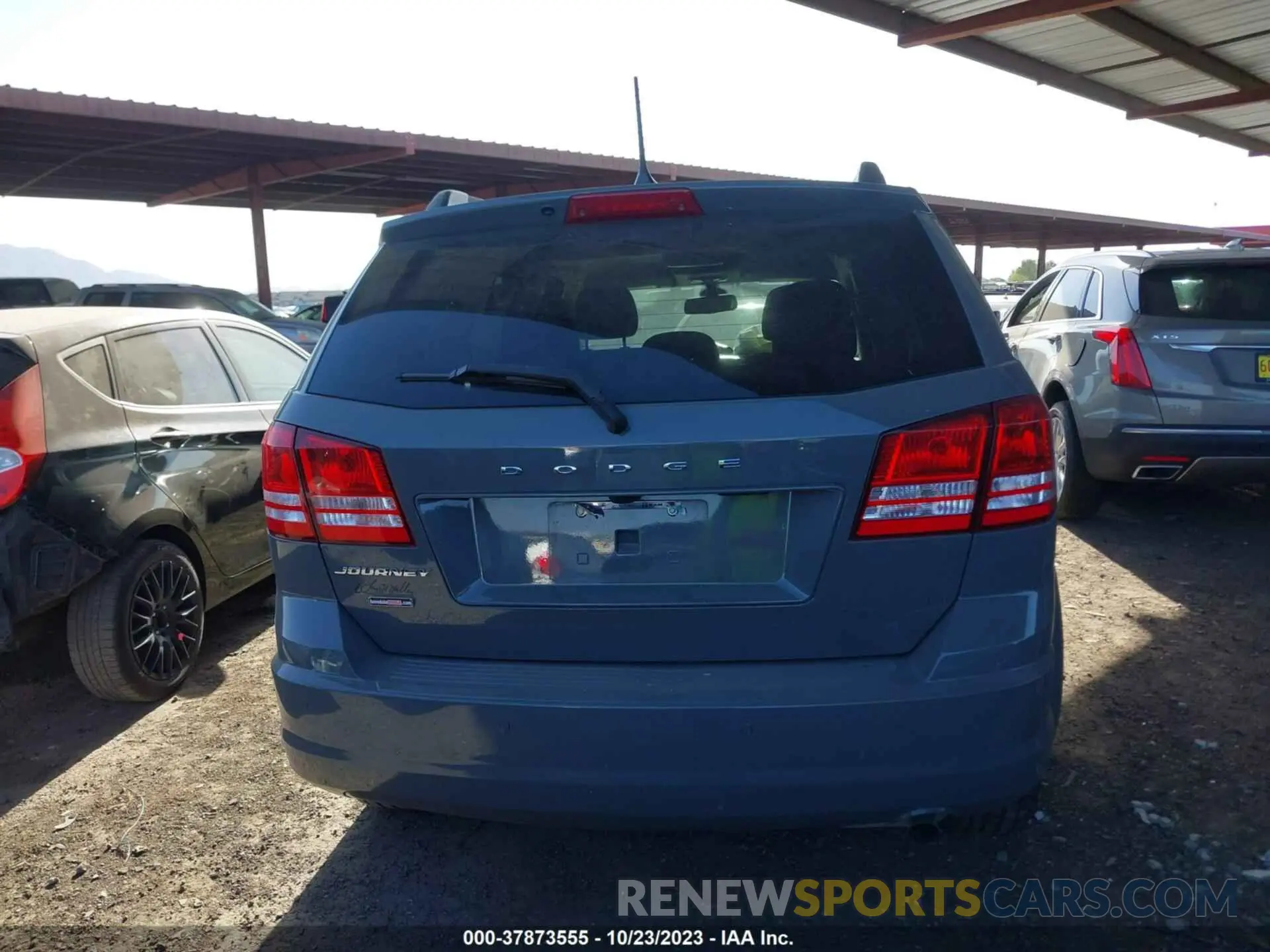 16 Photograph of a damaged car 3C4PDCAB7LT237807 DODGE JOURNEY 2020