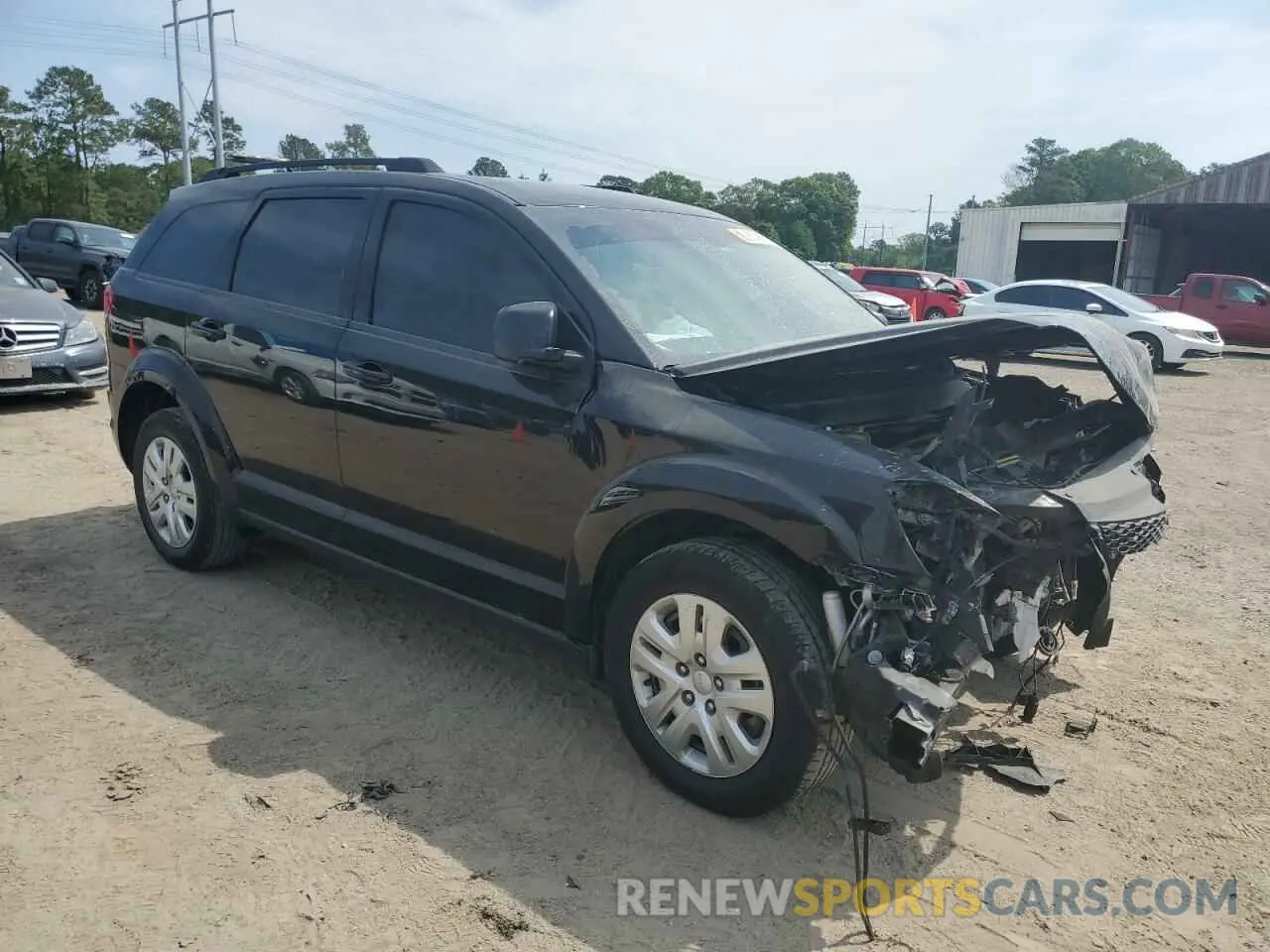 4 Photograph of a damaged car 3C4PDCAB7LT264649 DODGE JOURNEY 2020