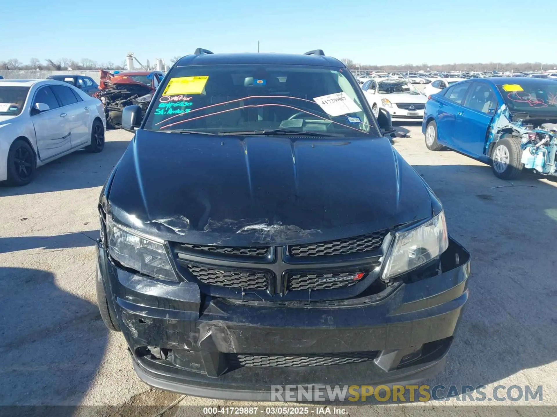 12 Photograph of a damaged car 3C4PDCAB7LT277627 DODGE JOURNEY 2020