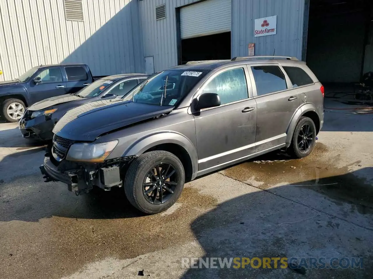 1 Photograph of a damaged car 3C4PDCAB8LT268130 DODGE JOURNEY 2020
