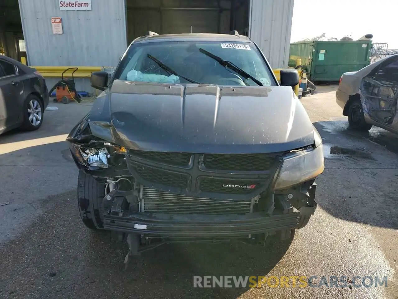5 Photograph of a damaged car 3C4PDCAB8LT268130 DODGE JOURNEY 2020