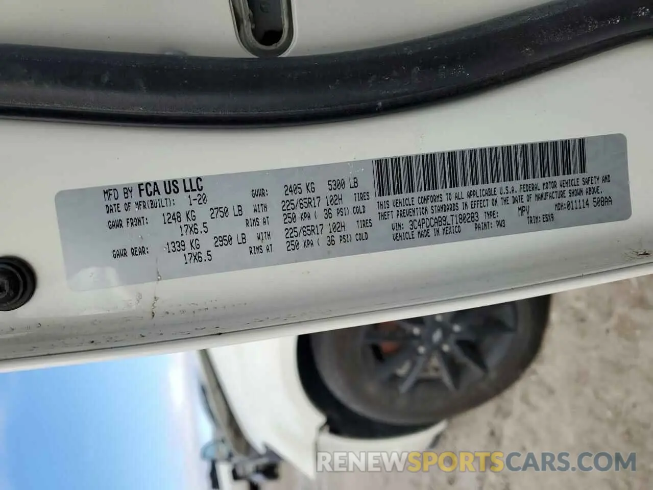 13 Photograph of a damaged car 3C4PDCAB9LT180283 DODGE JOURNEY 2020
