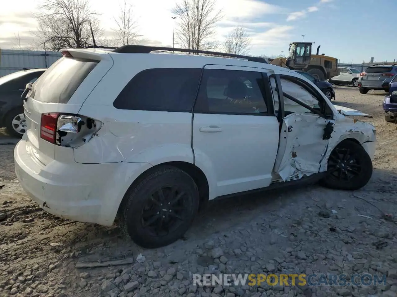 3 Photograph of a damaged car 3C4PDCAB9LT180283 DODGE JOURNEY 2020