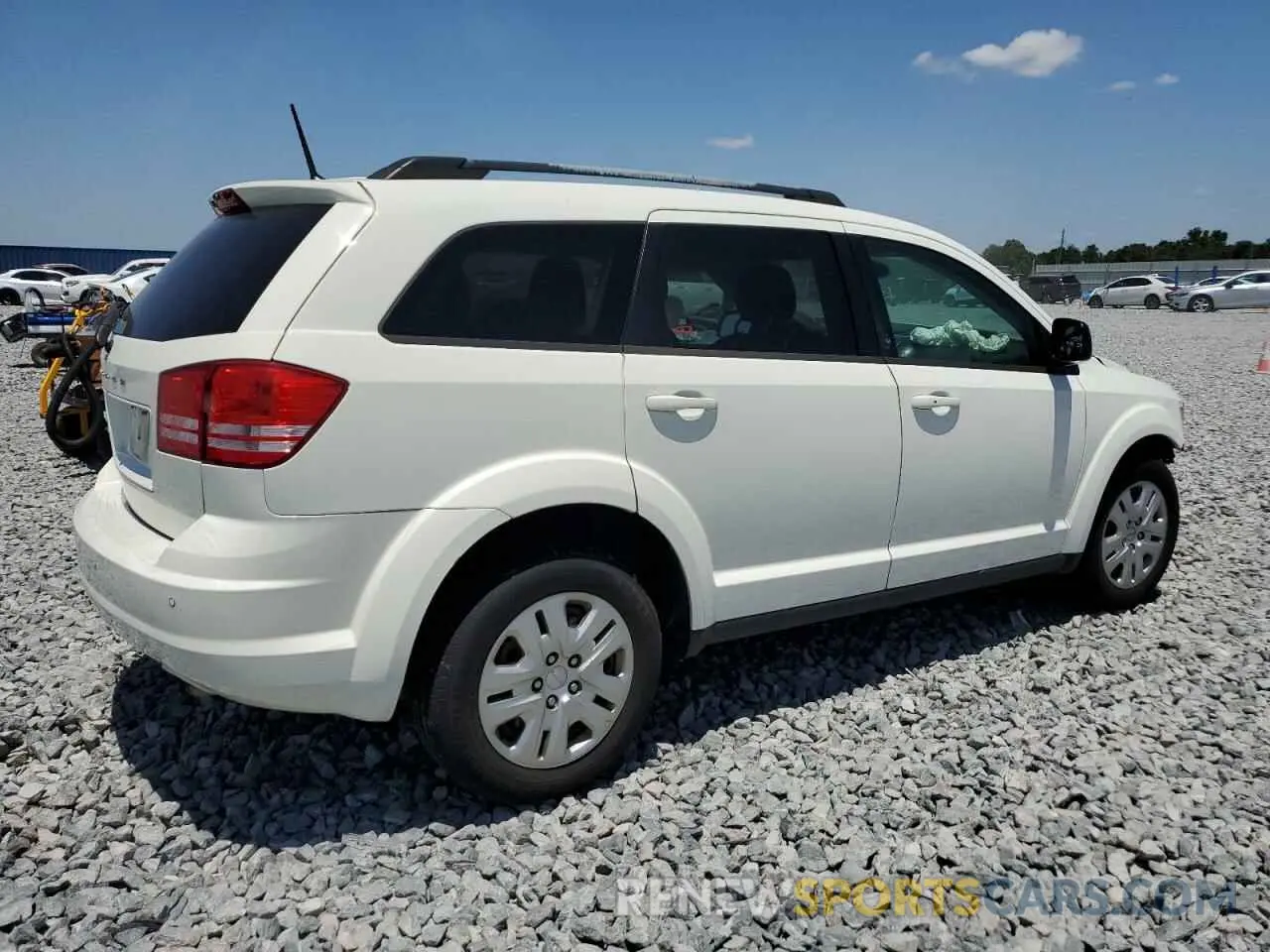 3 Photograph of a damaged car 3C4PDCAB9LT180753 DODGE JOURNEY 2020