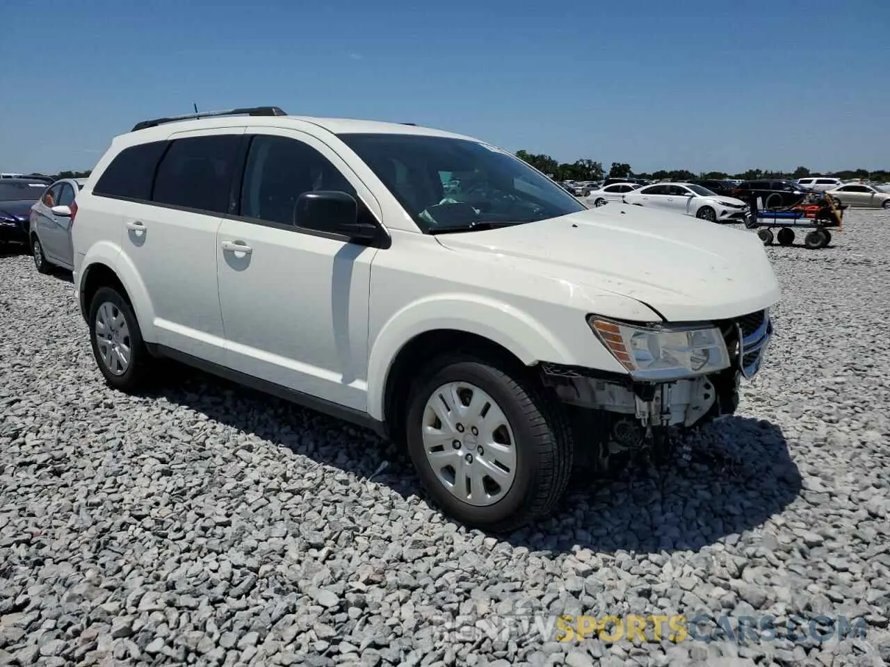 4 Photograph of a damaged car 3C4PDCAB9LT180753 DODGE JOURNEY 2020