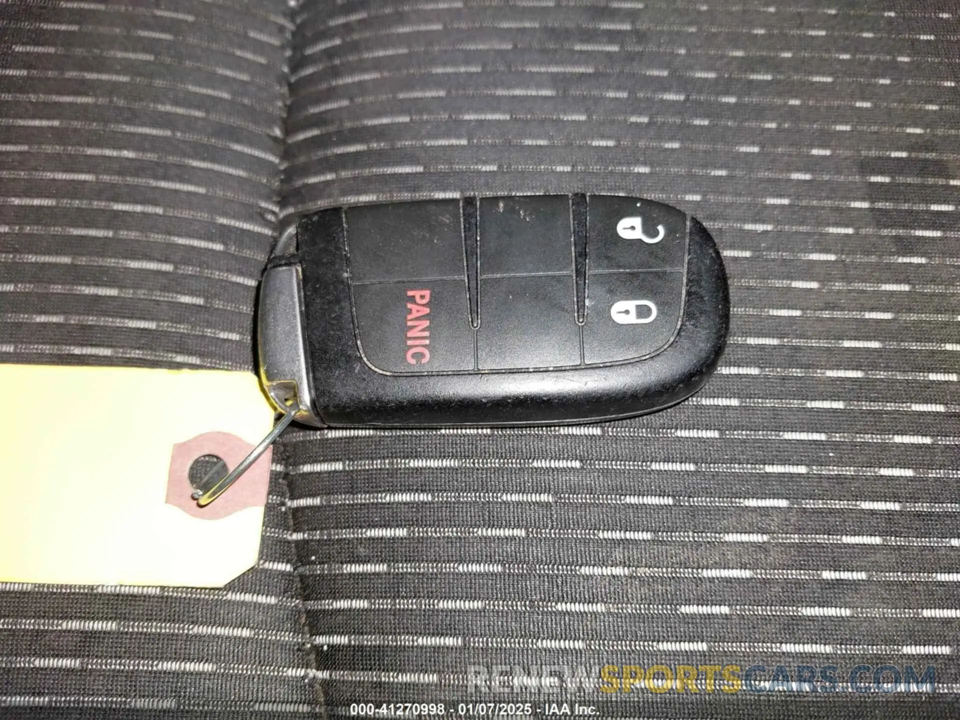 11 Photograph of a damaged car 3C4PDCAB9LT201682 DODGE JOURNEY 2020