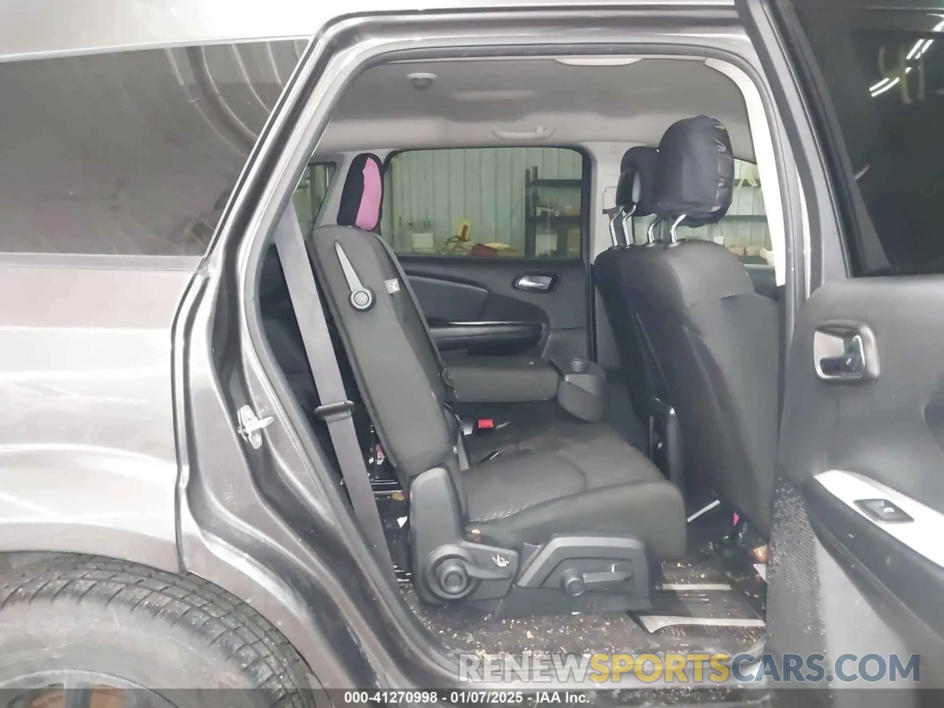 8 Photograph of a damaged car 3C4PDCAB9LT201682 DODGE JOURNEY 2020