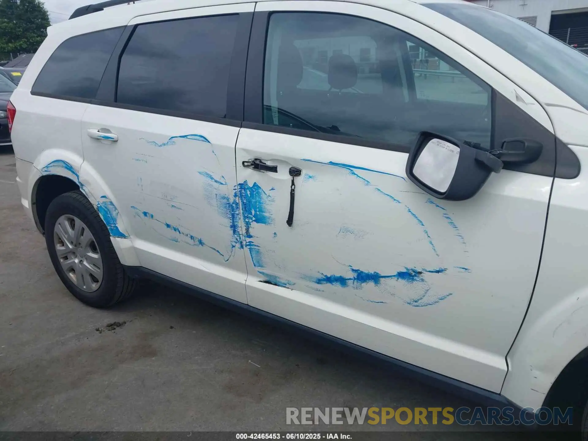 18 Photograph of a damaged car 3C4PDCAB9LT243513 DODGE JOURNEY 2020