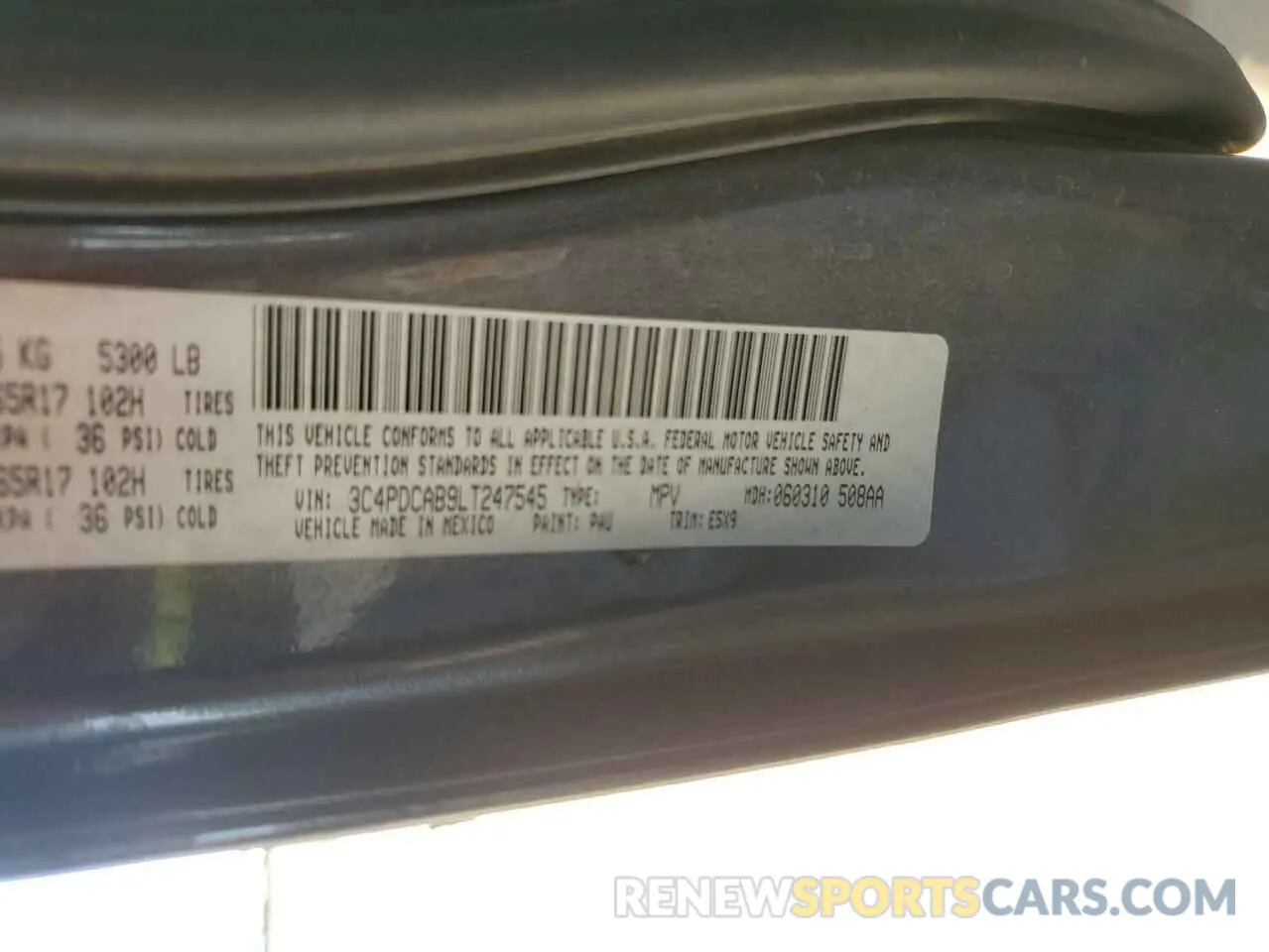 13 Photograph of a damaged car 3C4PDCAB9LT247545 DODGE JOURNEY 2020