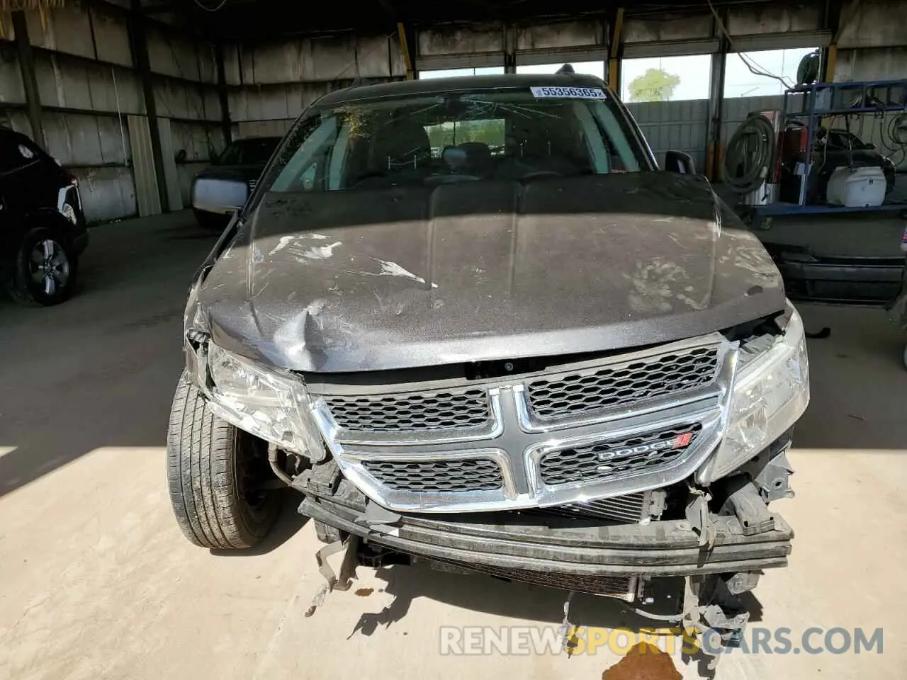 5 Photograph of a damaged car 3C4PDCAB9LT247545 DODGE JOURNEY 2020