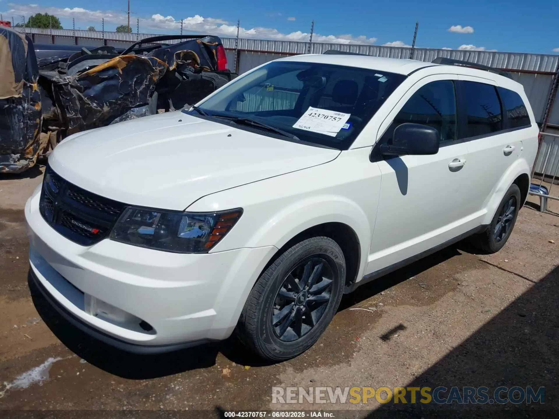2 Photograph of a damaged car 3C4PDCAB9LT264880 DODGE JOURNEY 2020