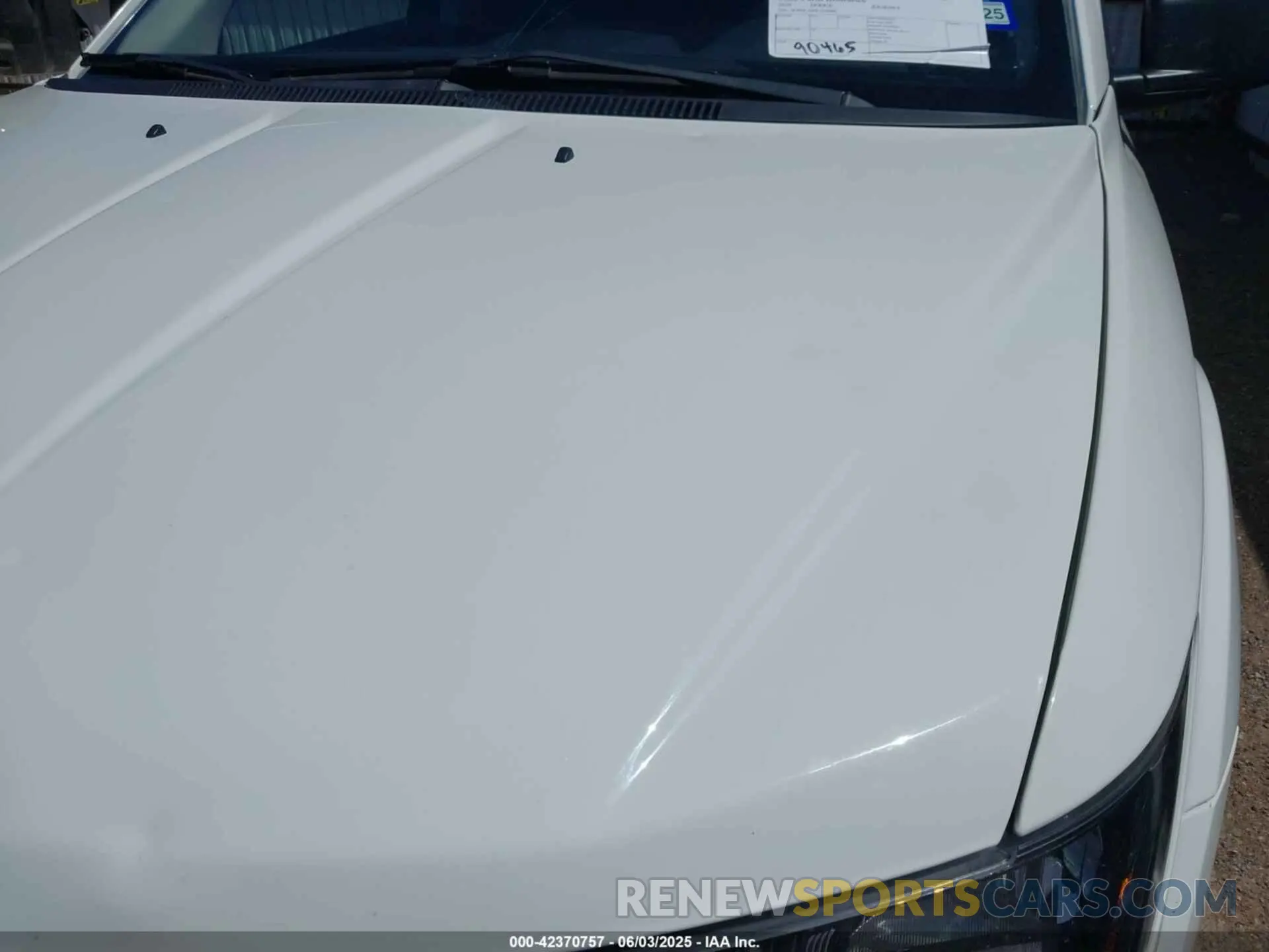 6 Photograph of a damaged car 3C4PDCAB9LT264880 DODGE JOURNEY 2020