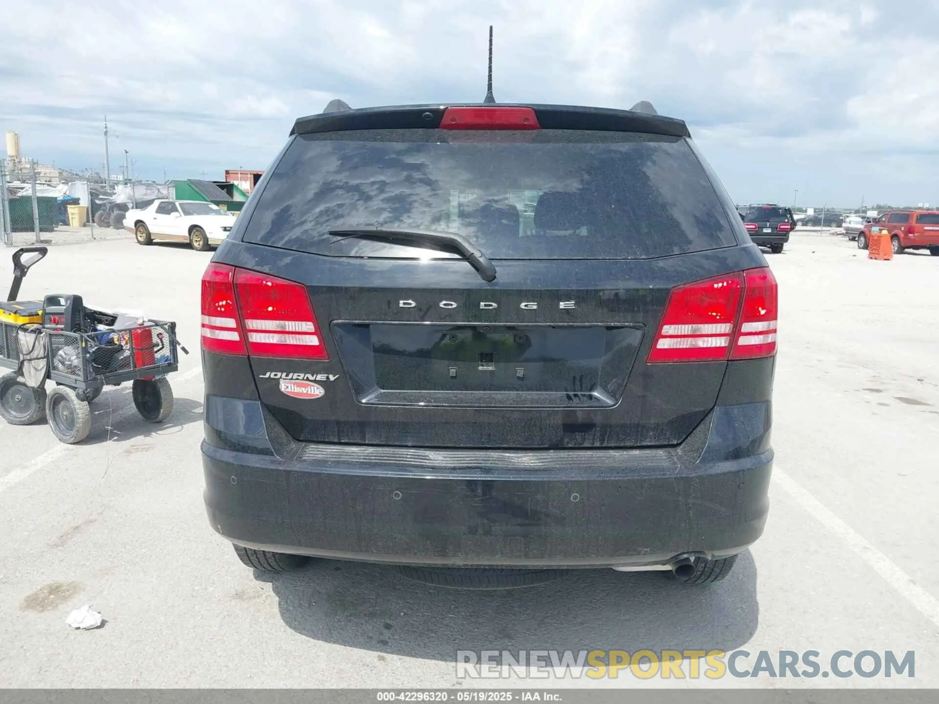 15 Photograph of a damaged car 3C4PDCAB9LT278259 DODGE JOURNEY 2020