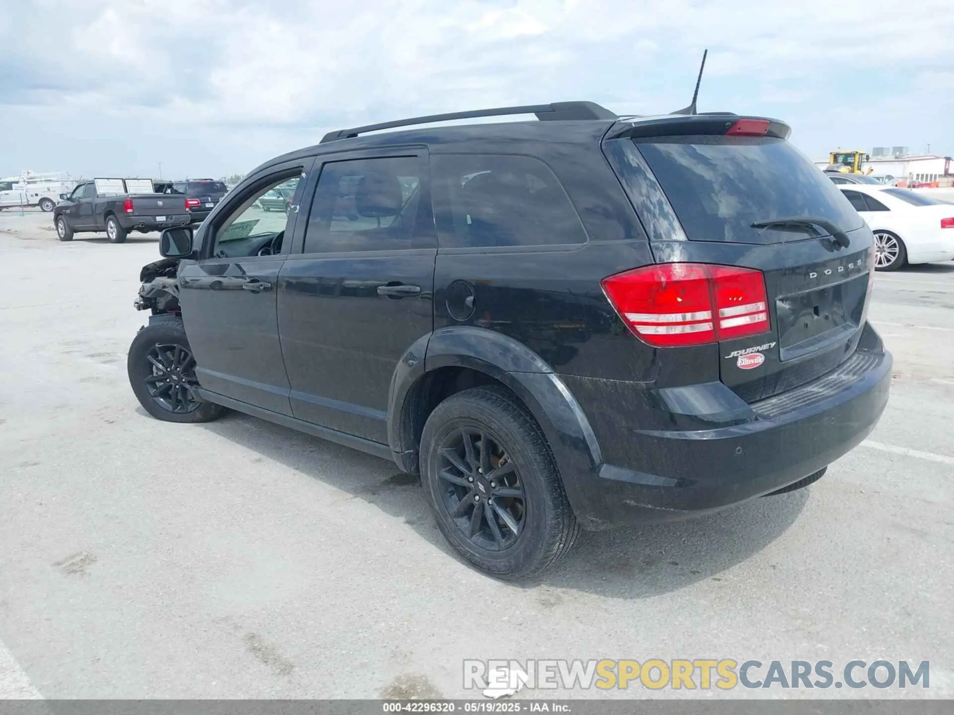 3 Photograph of a damaged car 3C4PDCAB9LT278259 DODGE JOURNEY 2020