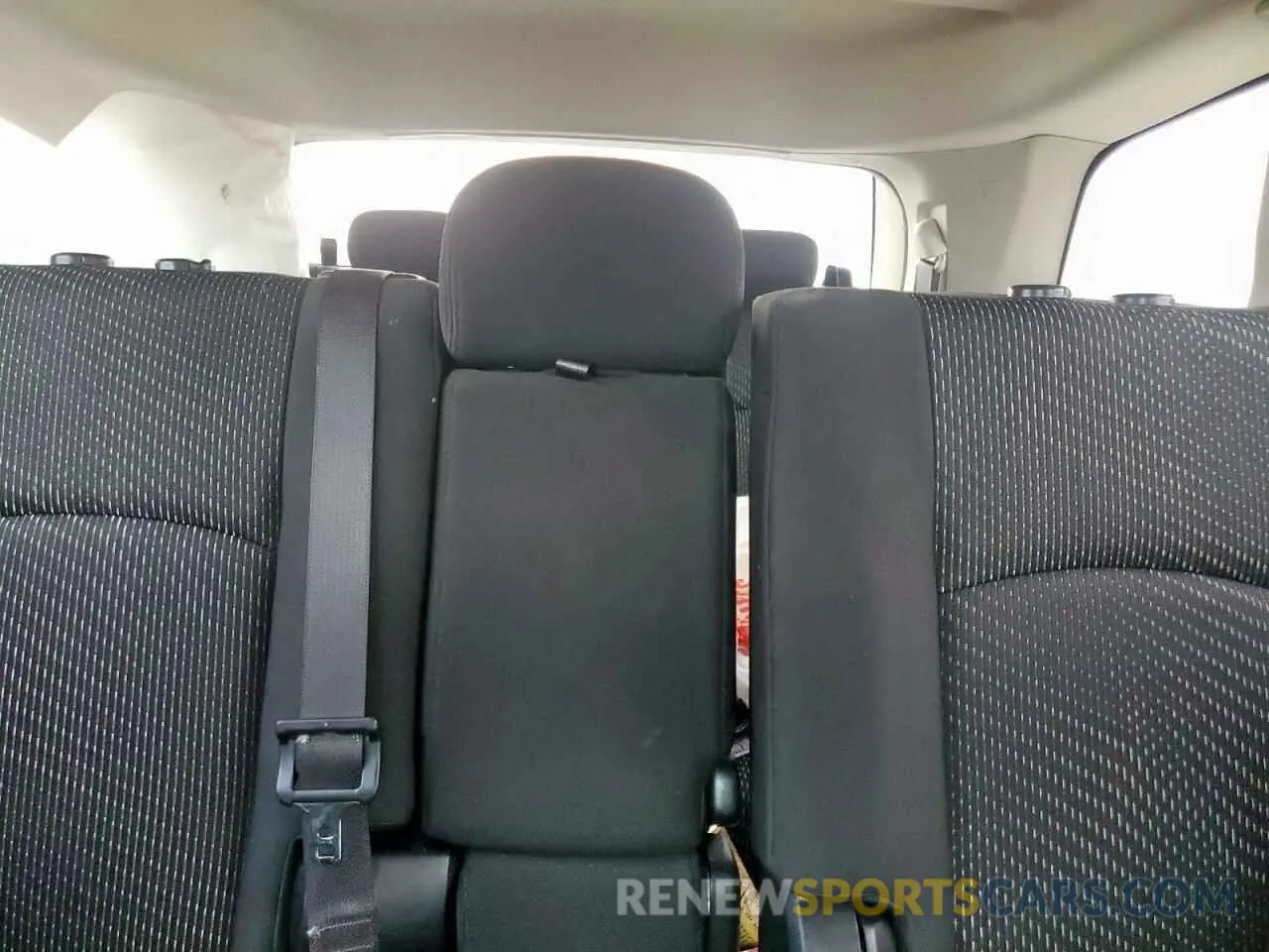 10 Photograph of a damaged car 3C4PDCABXLT180941 DODGE JOURNEY 2020