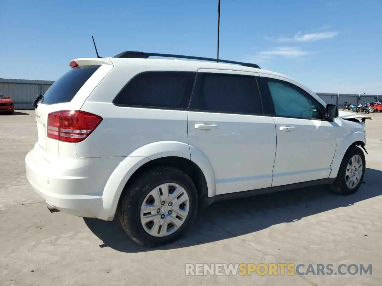3 Photograph of a damaged car 3C4PDCABXLT259431 DODGE JOURNEY 2020