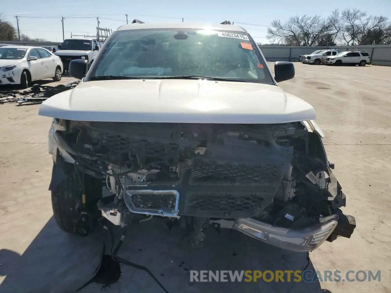 5 Photograph of a damaged car 3C4PDCABXLT259431 DODGE JOURNEY 2020