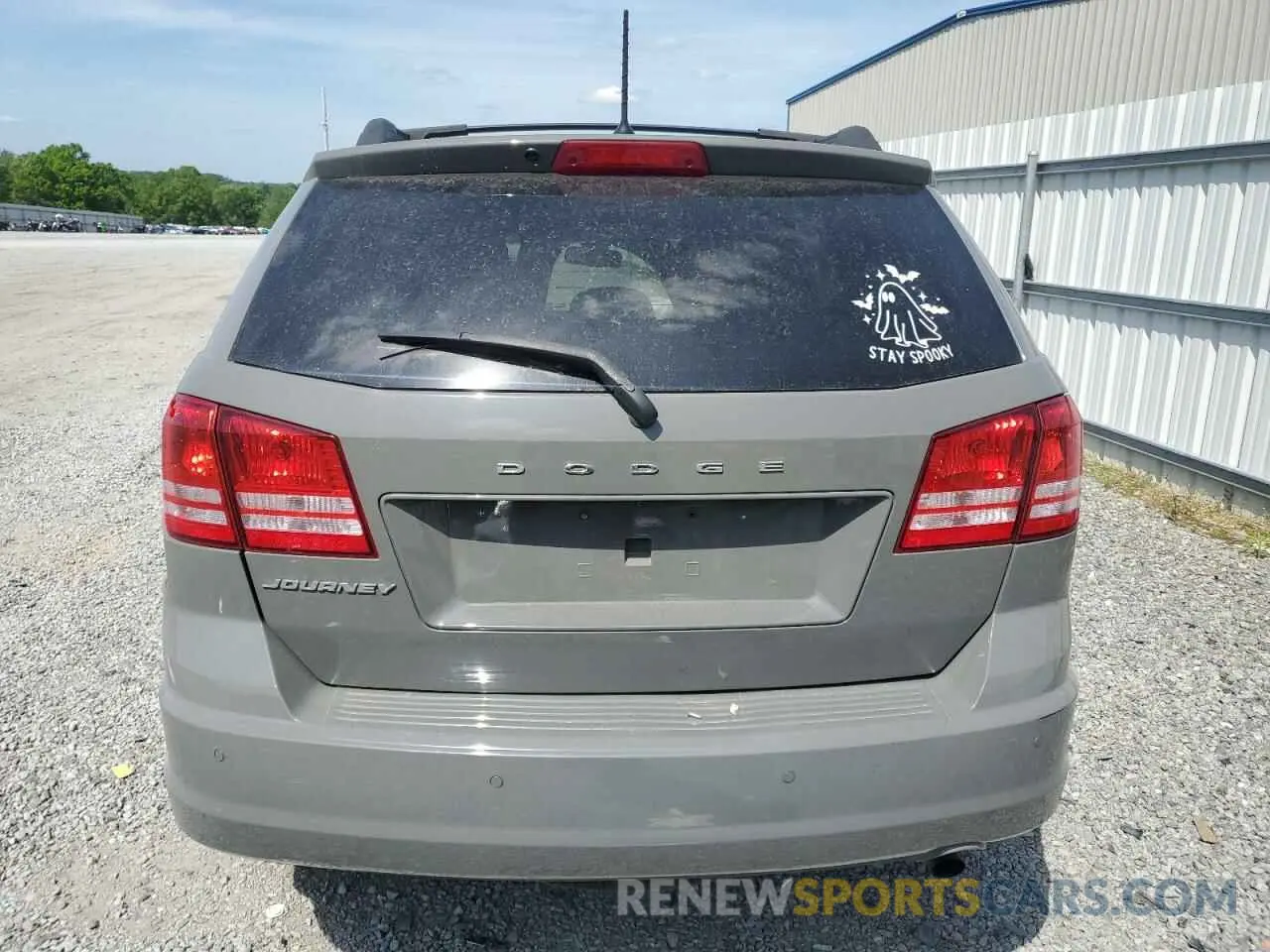 6 Photograph of a damaged car 3C4PDCABXLT260742 DODGE JOURNEY 2020