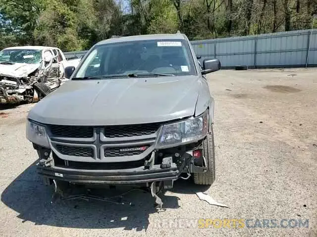 12 Photograph of a damaged car 3C4PDCABXLT274558 DODGE JOURNEY 2020
