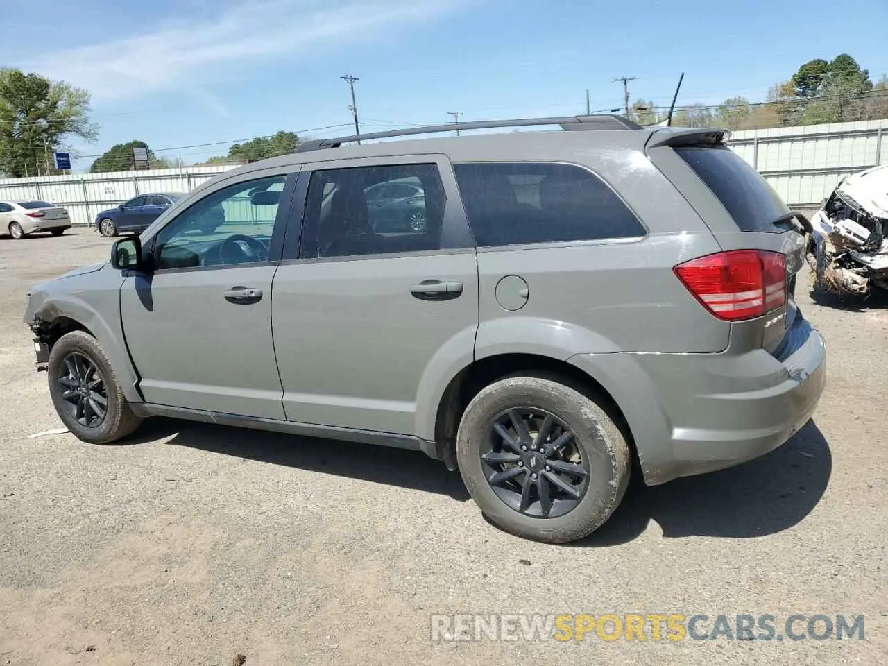 2 Photograph of a damaged car 3C4PDCABXLT274558 DODGE JOURNEY 2020