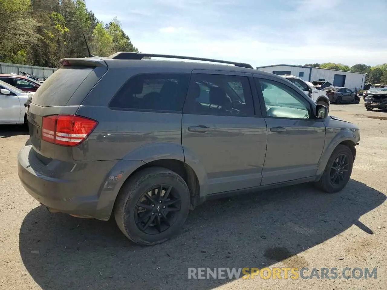 3 Photograph of a damaged car 3C4PDCABXLT274558 DODGE JOURNEY 2020