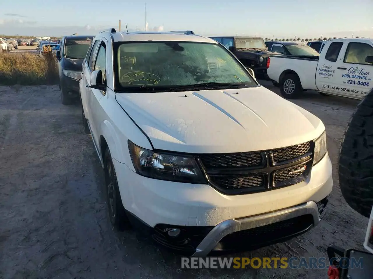 5 Photograph of a damaged car 3C4PDCGB0LT188277 DODGE JOURNEY 2020