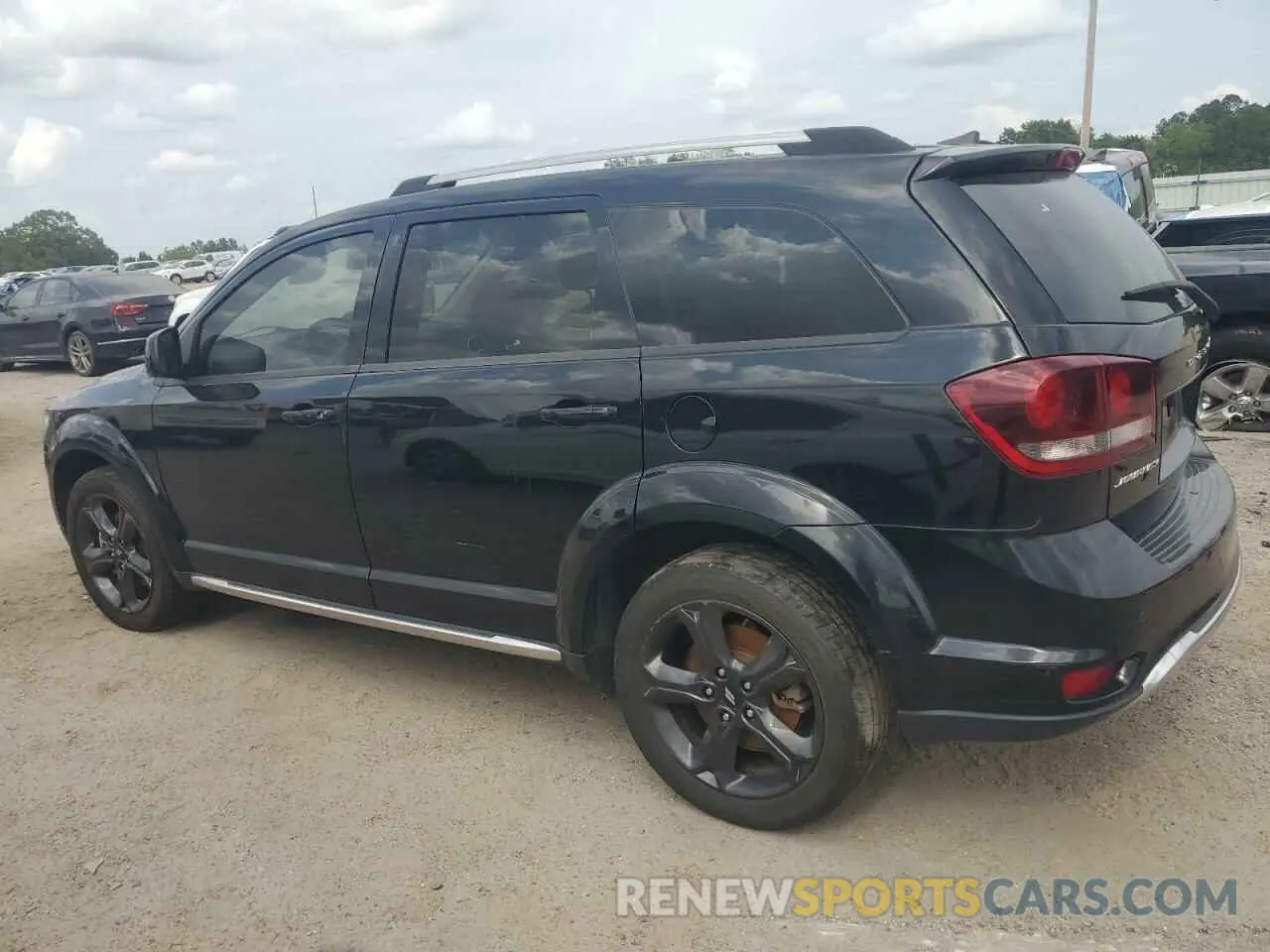 2 Photograph of a damaged car 3C4PDCGB0LT267576 DODGE JOURNEY 2020