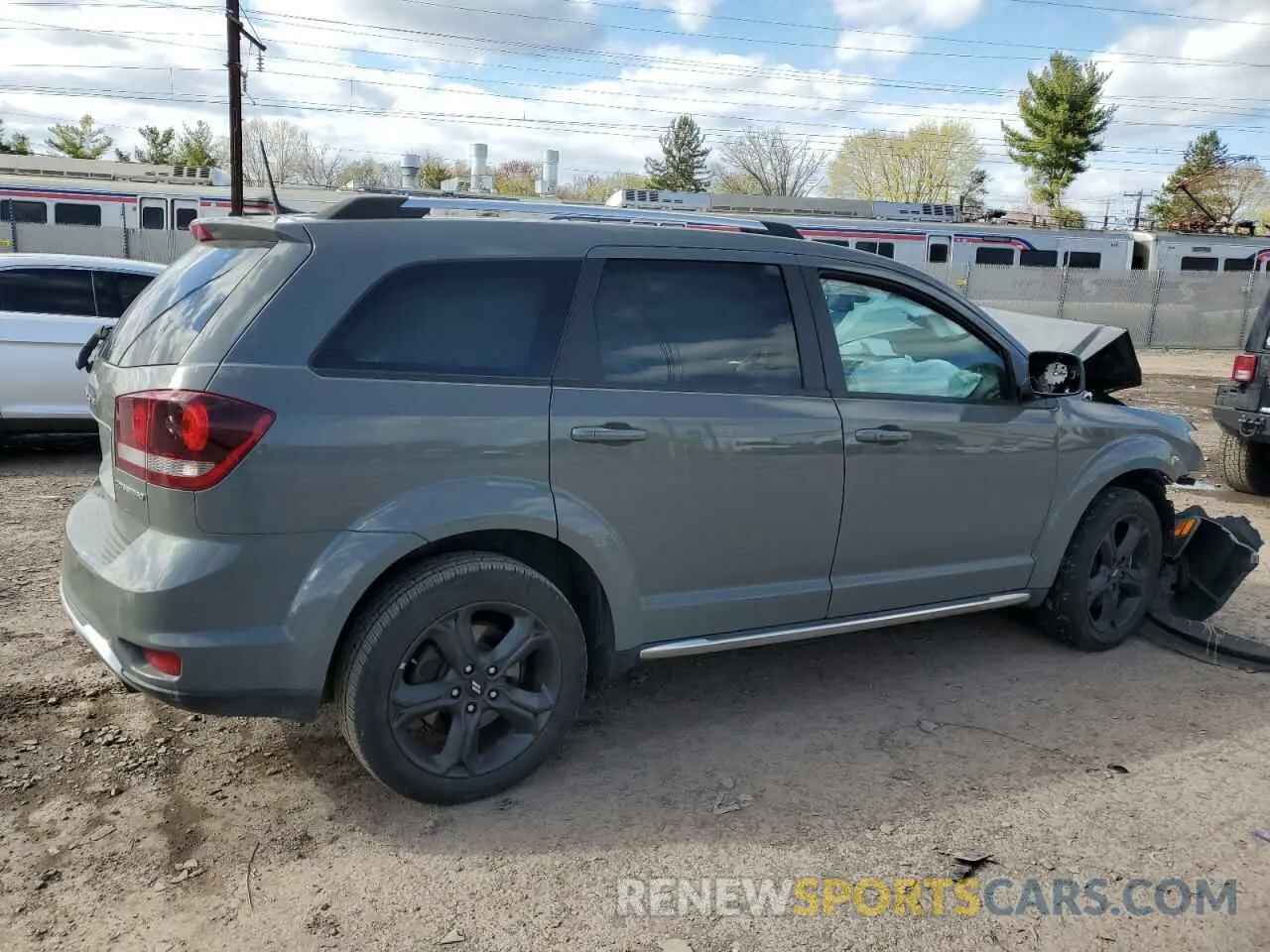 3 Photograph of a damaged car 3C4PDCGB0LT268632 DODGE JOURNEY 2020