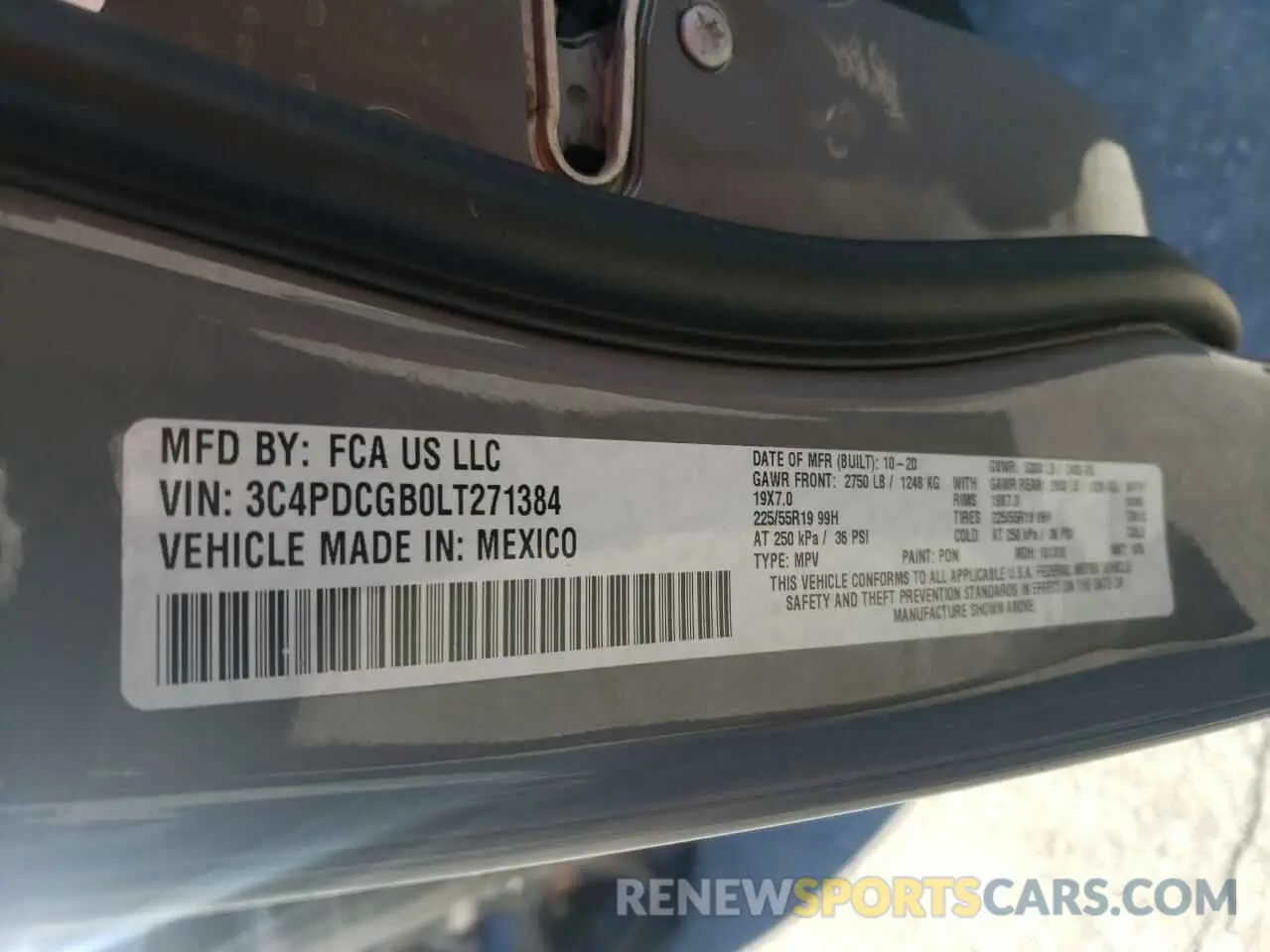 13 Photograph of a damaged car 3C4PDCGB0LT271384 DODGE JOURNEY 2020