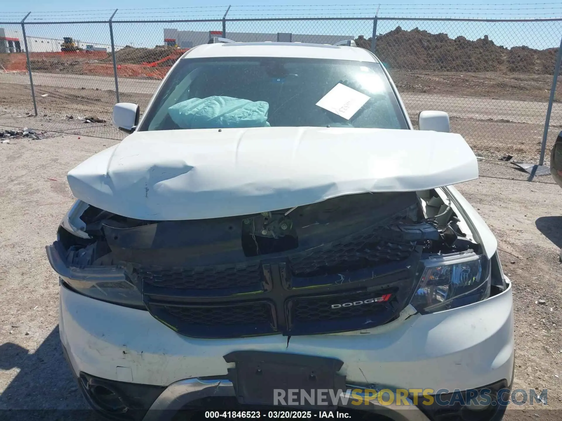 12 Photograph of a damaged car 3C4PDCGB1LT206205 DODGE JOURNEY 2020