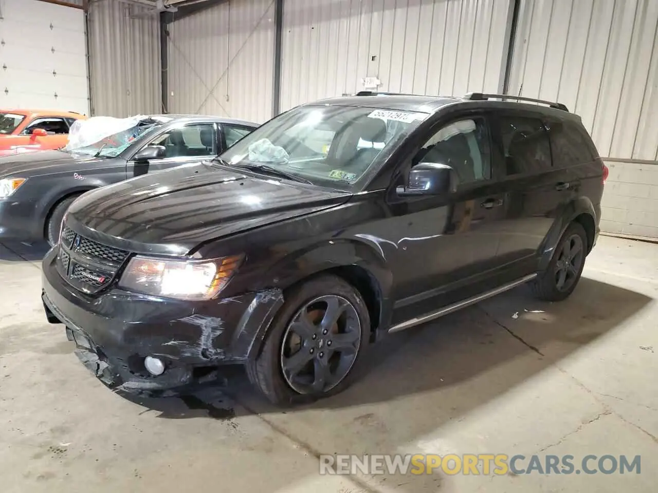 1 Photograph of a damaged car 3C4PDCGB1LT206639 DODGE JOURNEY 2020