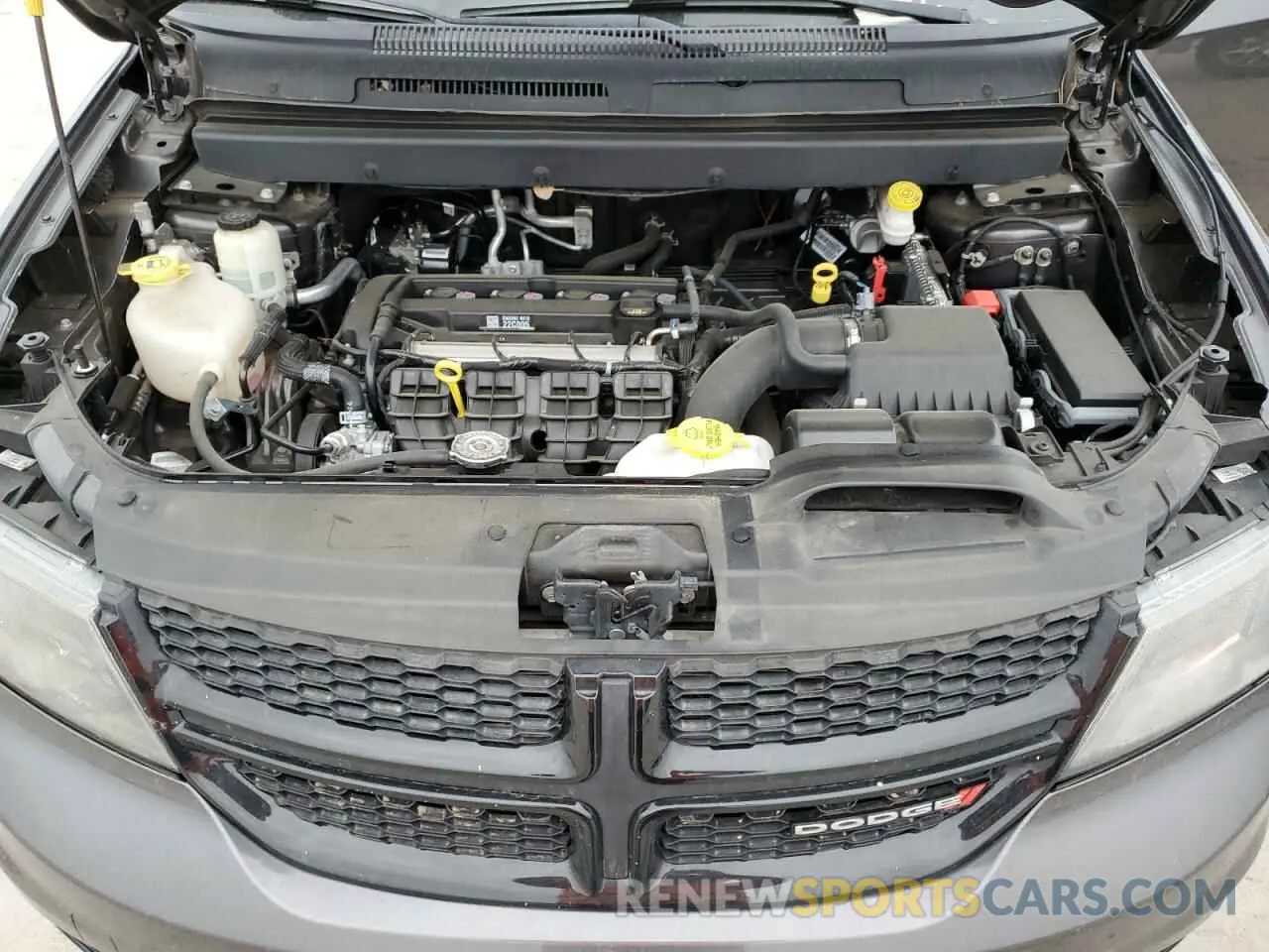12 Photograph of a damaged car 3C4PDCGB1LT261348 DODGE JOURNEY 2020