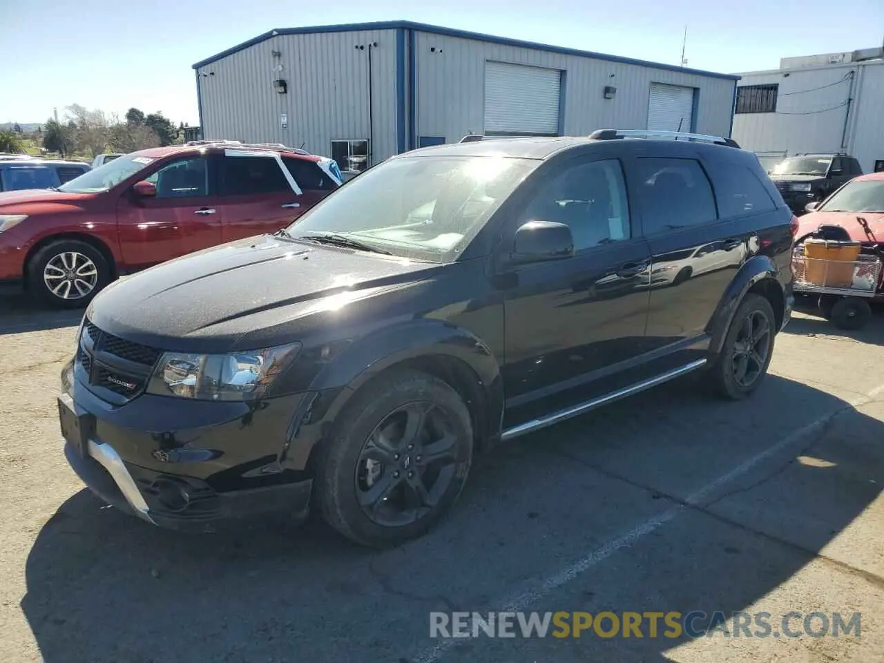 1 Photograph of a damaged car 3C4PDCGB1LT266615 DODGE JOURNEY 2020