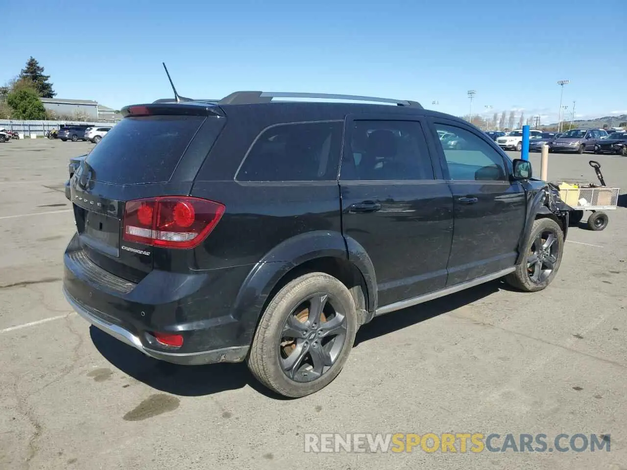 3 Photograph of a damaged car 3C4PDCGB1LT266615 DODGE JOURNEY 2020