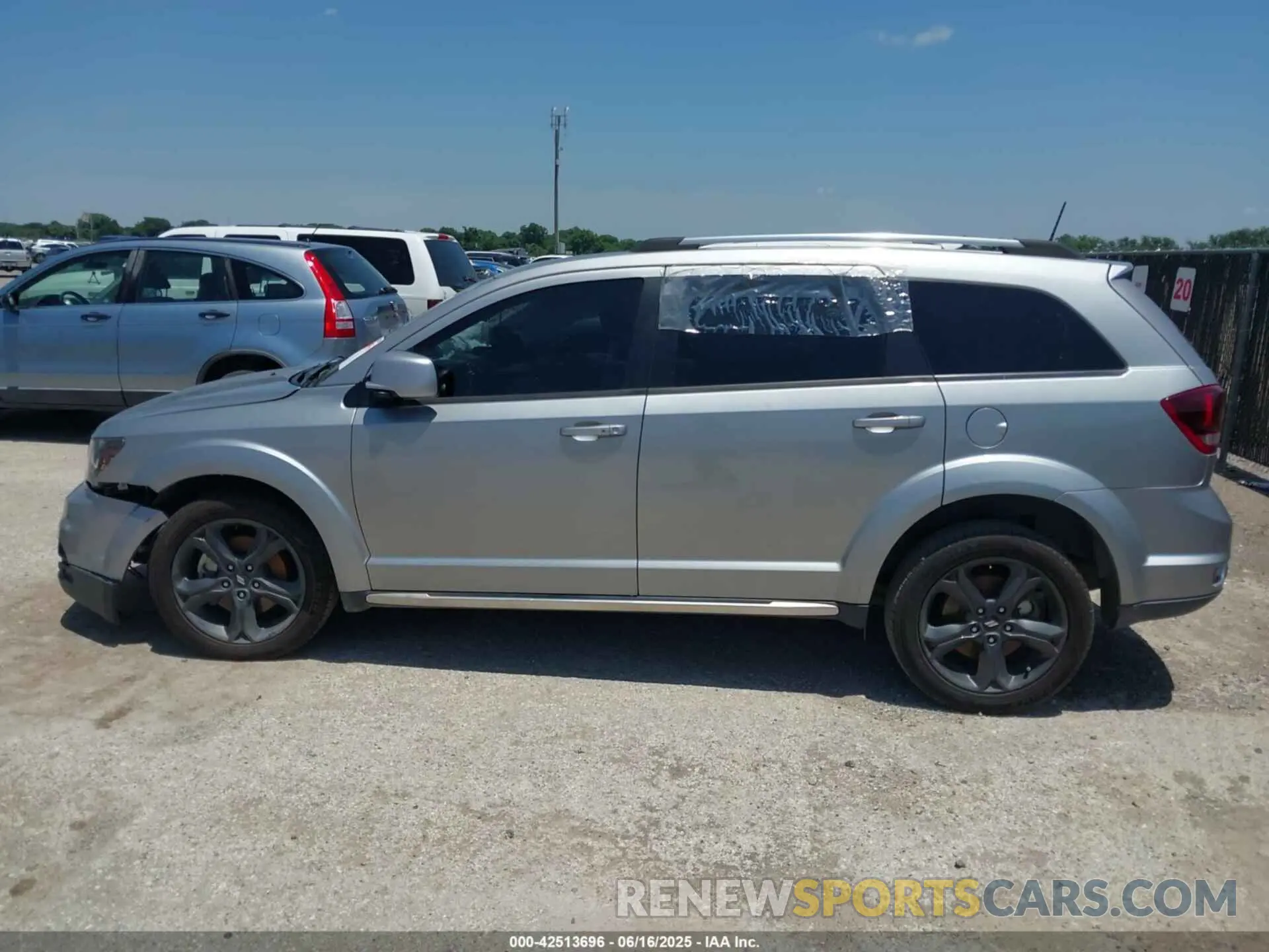 14 Photograph of a damaged car 3C4PDCGB2LT225474 DODGE JOURNEY 2020