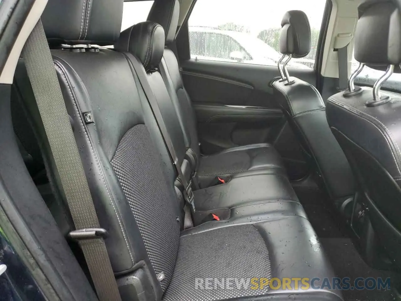 10 Photograph of a damaged car 3C4PDCGB2LT225958 DODGE JOURNEY 2020