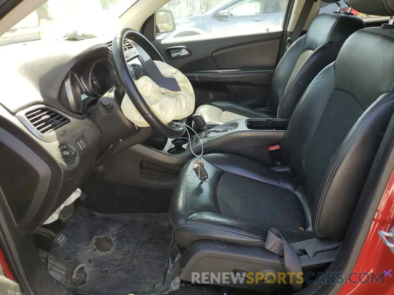7 Photograph of a damaged car 3C4PDCGB2LT263139 DODGE JOURNEY 2020