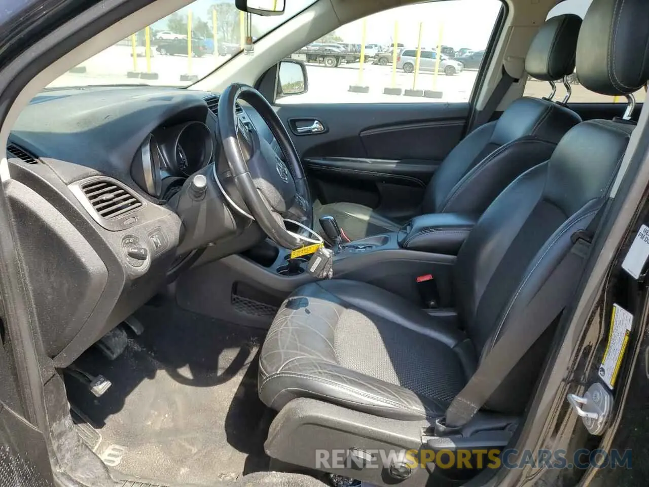 7 Photograph of a damaged car 3C4PDCGB3LT188337 DODGE JOURNEY 2020