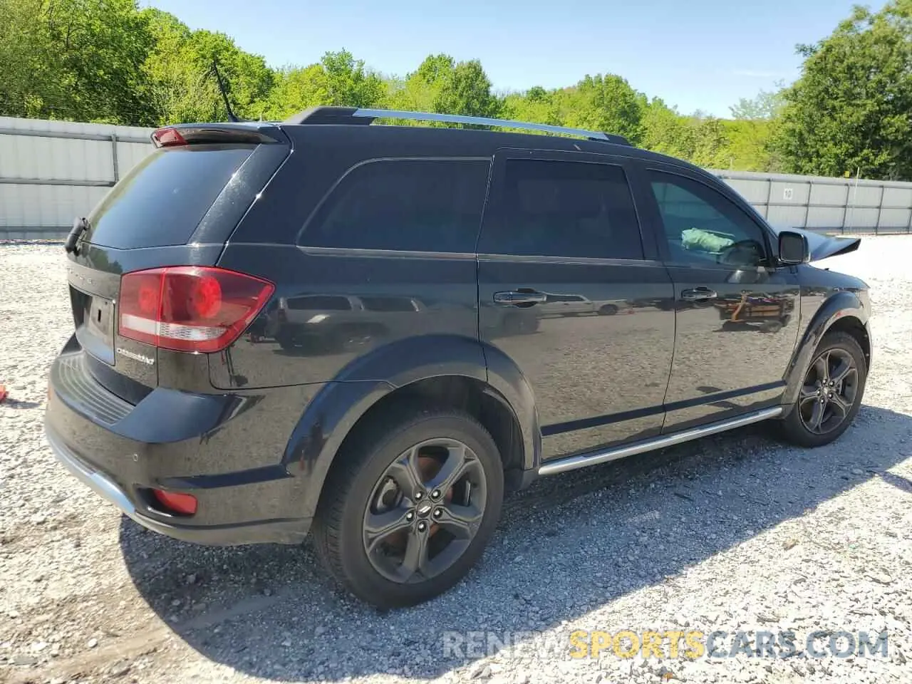 3 Photograph of a damaged car 3C4PDCGB3LT201460 DODGE JOURNEY 2020