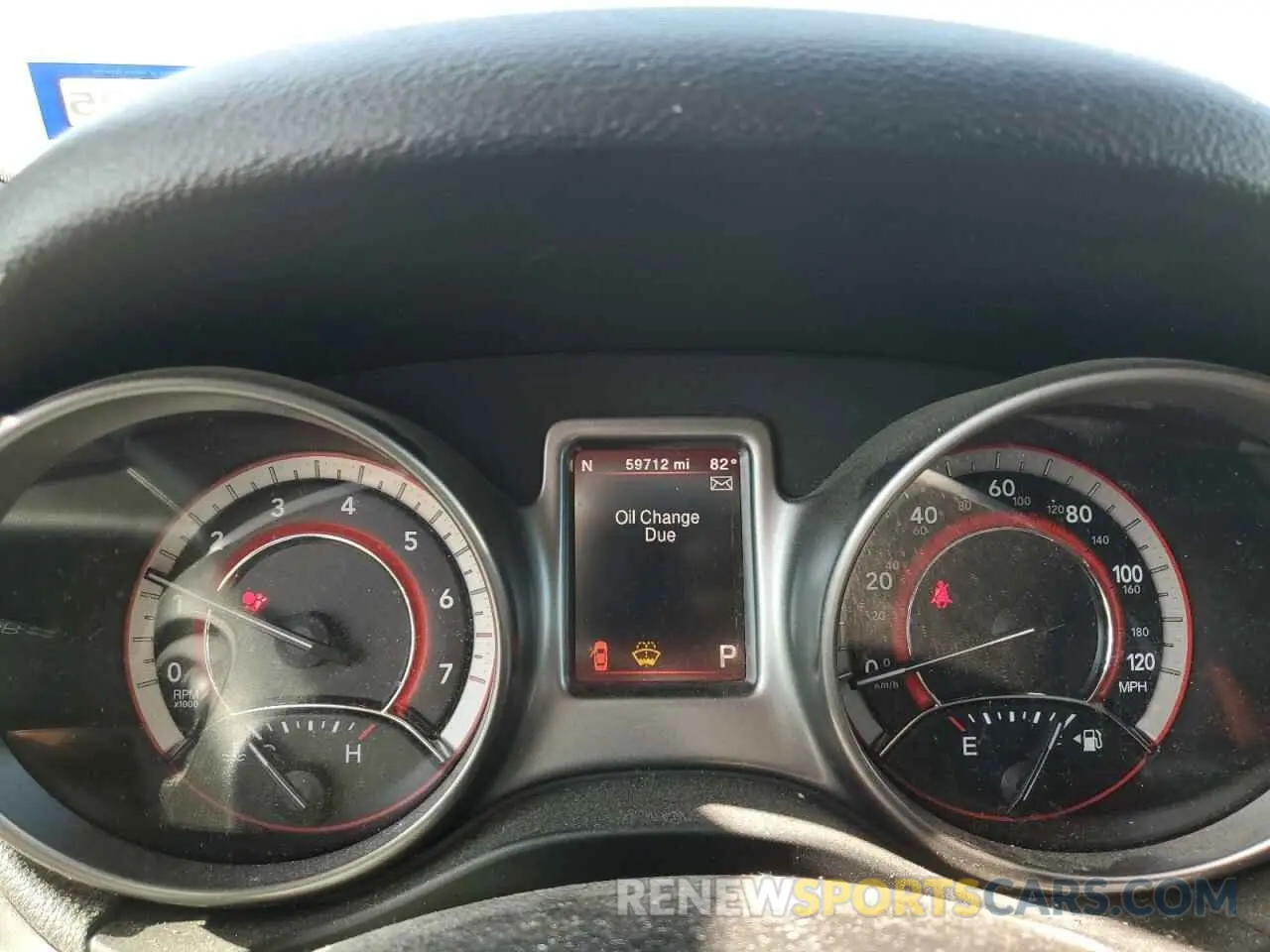 9 Photograph of a damaged car 3C4PDCGB3LT206853 DODGE JOURNEY 2020