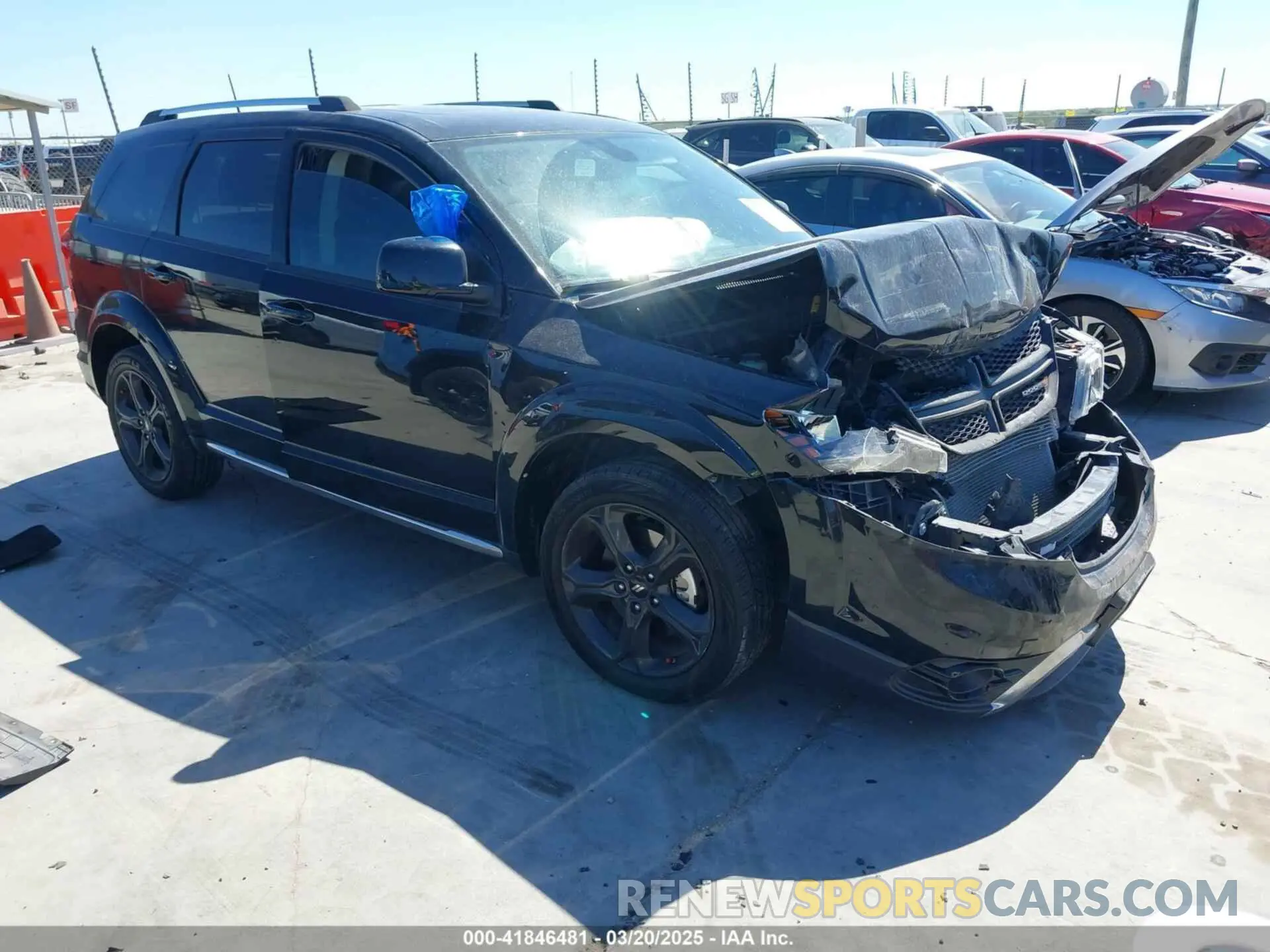 1 Photograph of a damaged car 3C4PDCGB3LT231591 DODGE JOURNEY 2020